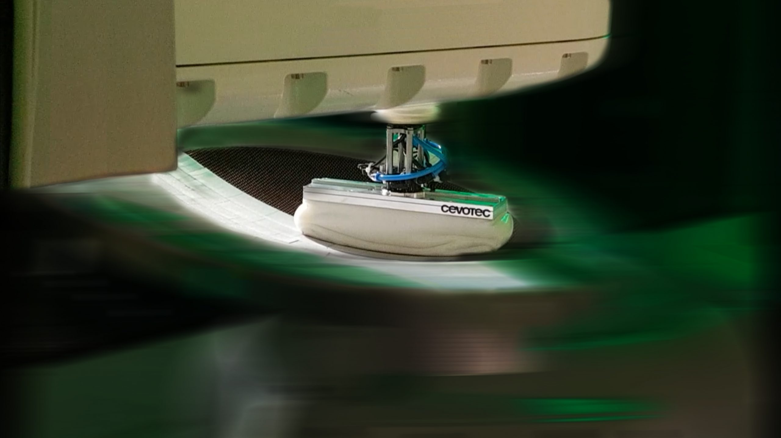 Cevotec Fiber Patch Placement honeycomb lay-up Cevotec Fiber Patch Placement honeycomb lay-up