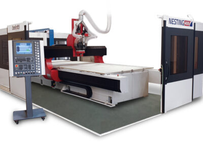 Belotti NESTING 4020 with perimeter enclosure